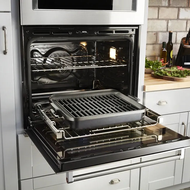 The Proper Way to Clean Your Gas Oven.