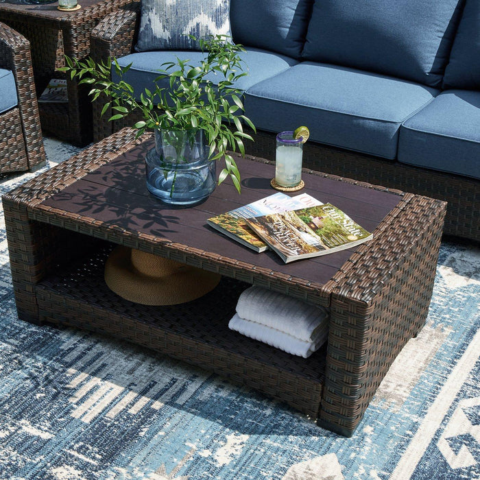 Outdoor Furniture Care Tips for East Texas Weather