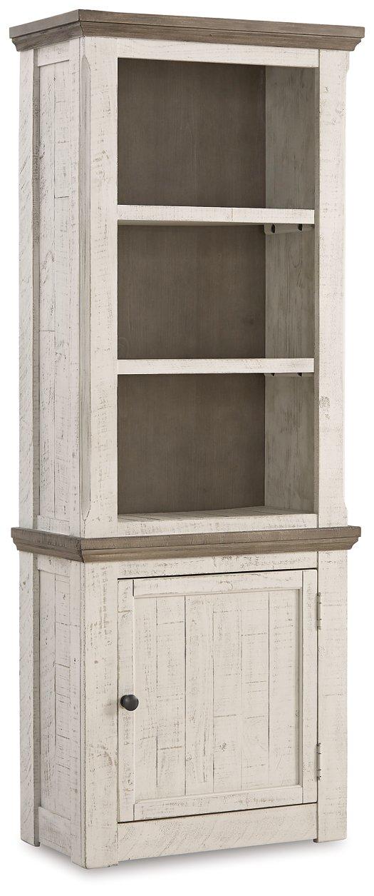 Pier Cabinet
